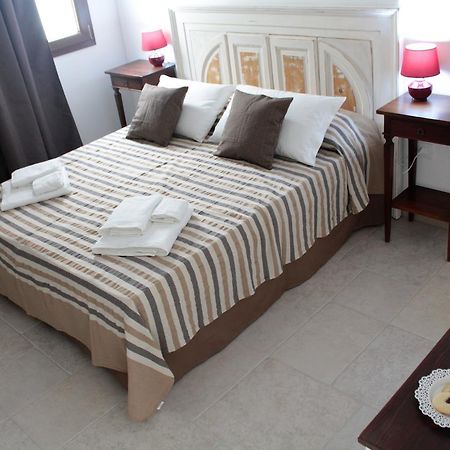 A Casa Ventotto Bed and Breakfast Mesagne Buitenkant foto