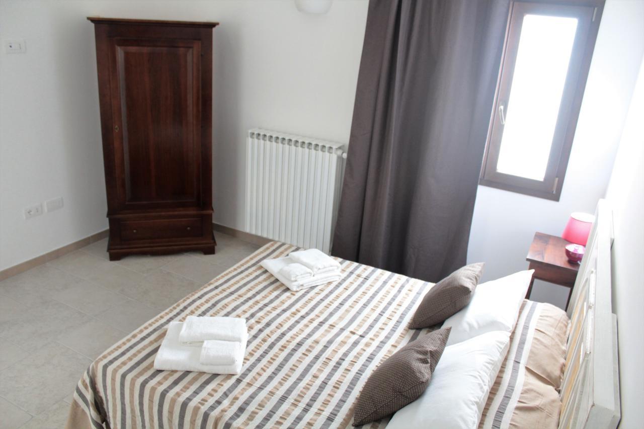 A Casa Ventotto Bed and Breakfast Mesagne Buitenkant foto